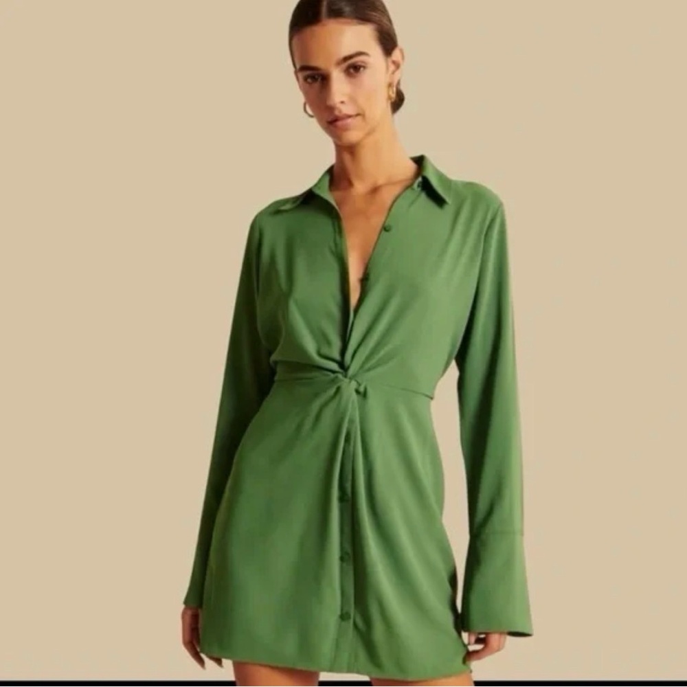 Abercrombie & Fitch Long Sleeve Green Dress